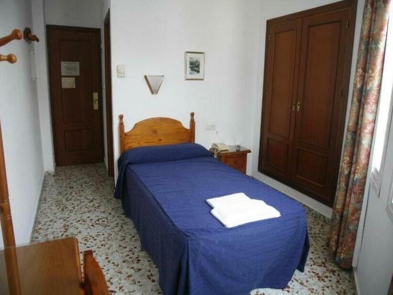 Hotel Estrella Del Mar image