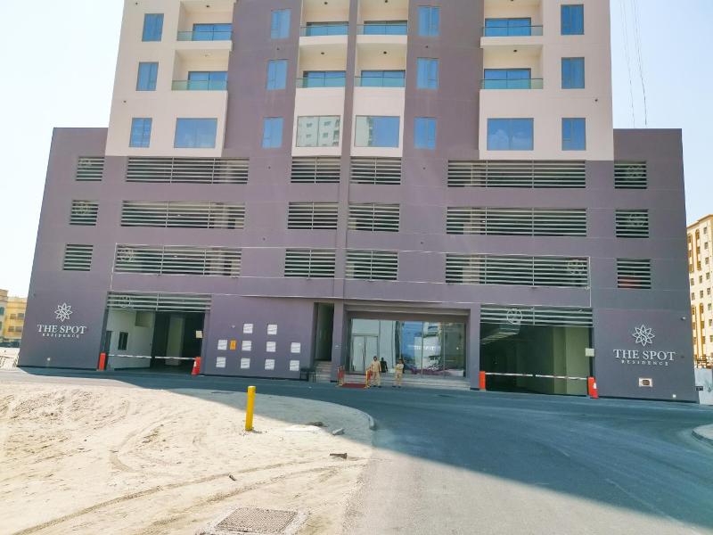 The Spot Residence — general view