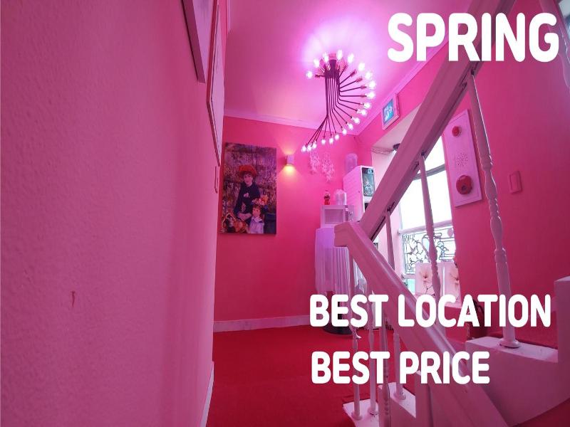 Spring Light image