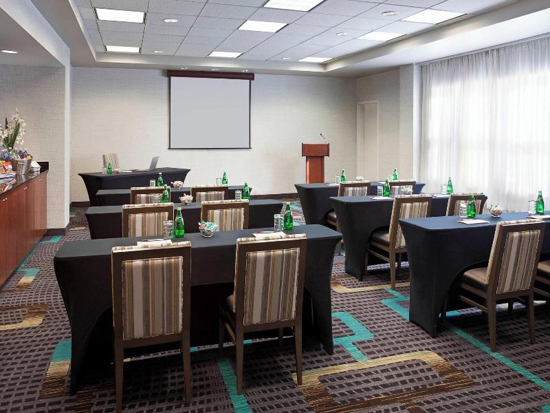 Residence Inn Toronto Airport image