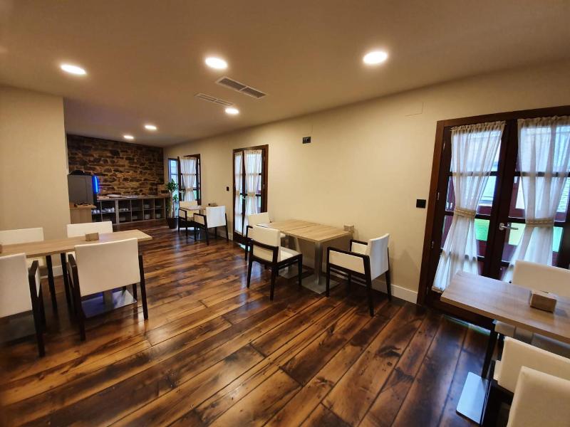 Albergue Casa Cuartel image