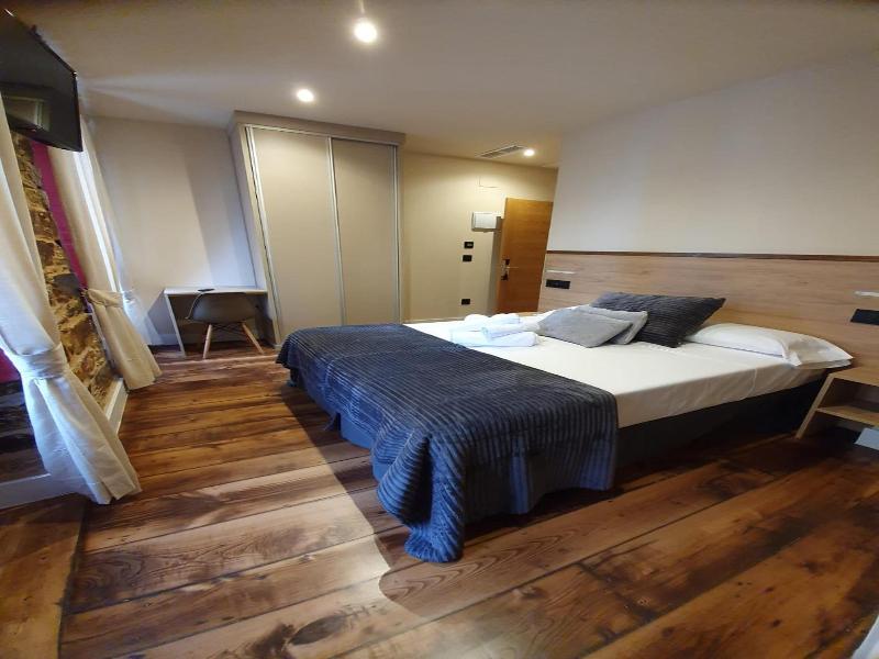 Albergue Casa Cuartel image