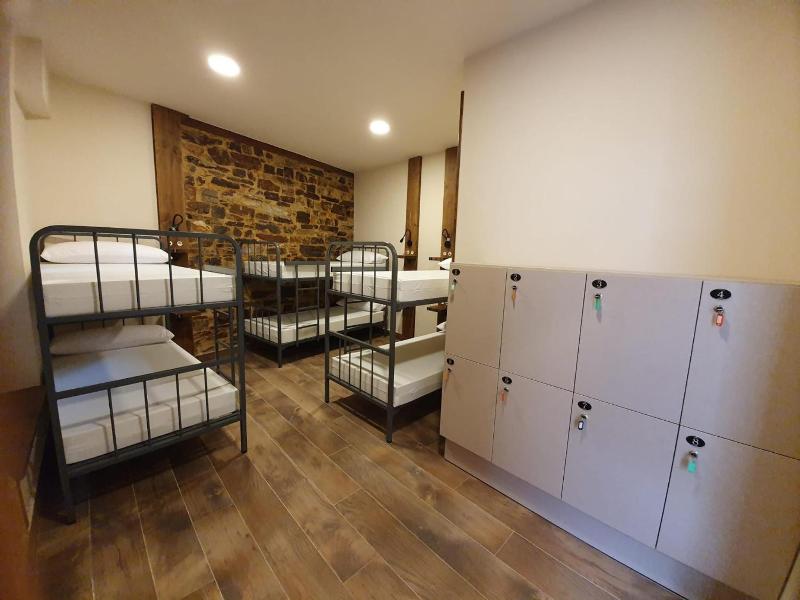 Albergue Casa Cuartel image