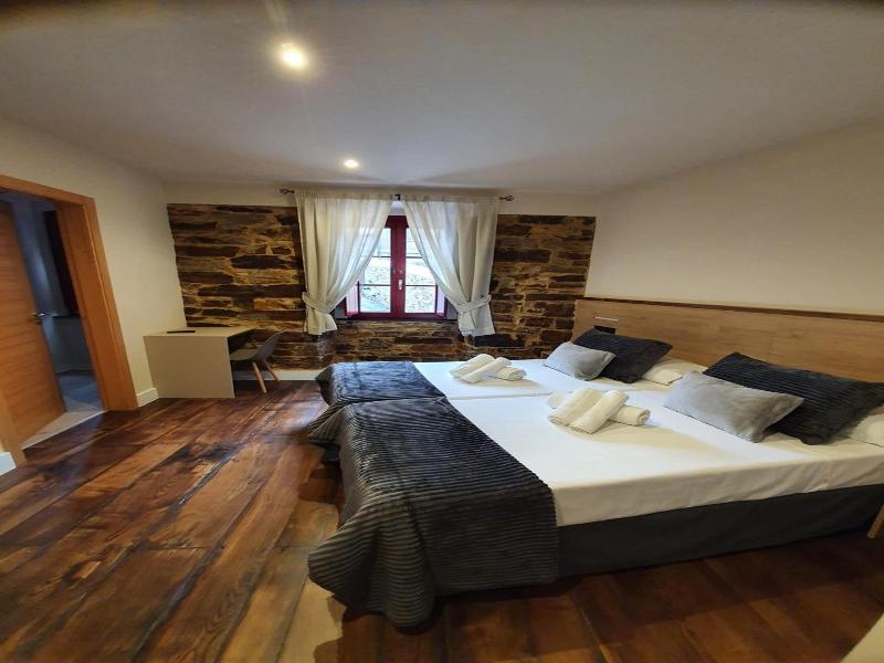 Albergue Casa Cuartel image