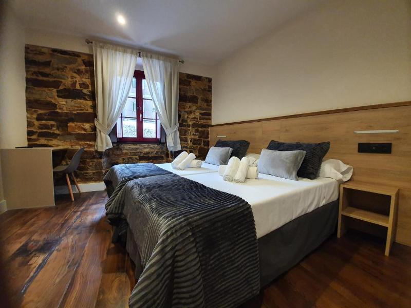 Albergue Casa Cuartel image