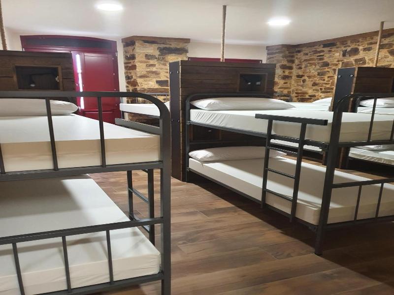 Albergue Casa Cuartel image
