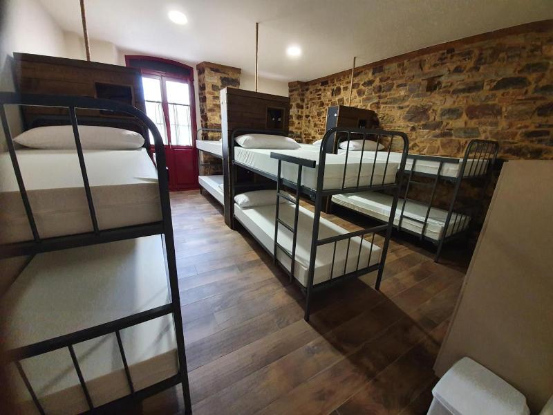 Albergue Casa Cuartel image