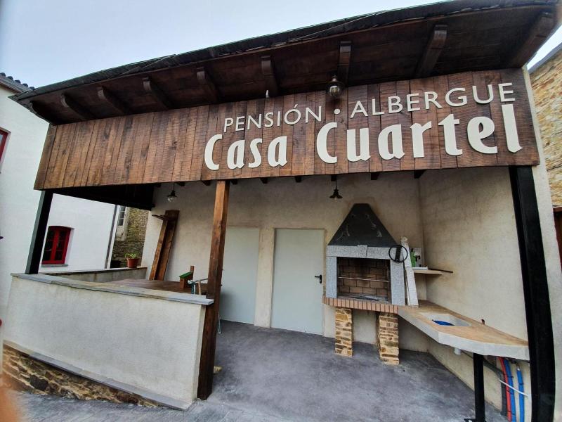 Albergue Casa Cuartel image