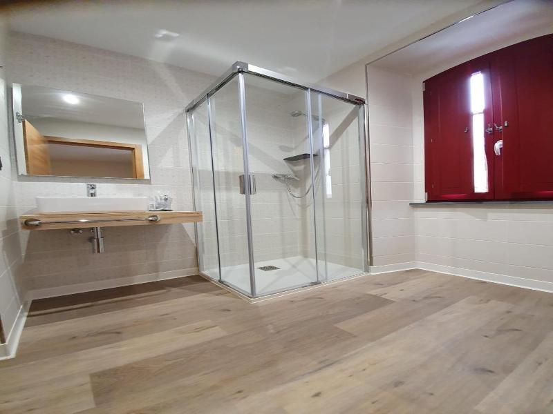Albergue Casa Cuartel image