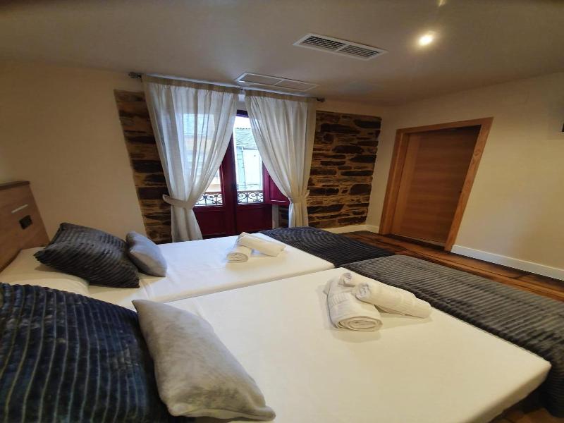 Albergue Casa Cuartel image