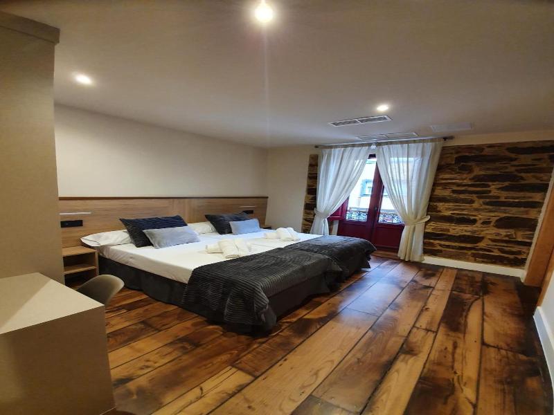 Albergue Casa Cuartel image