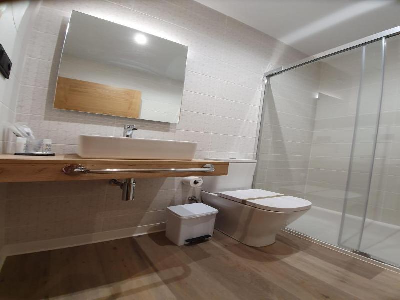 Albergue Casa Cuartel image