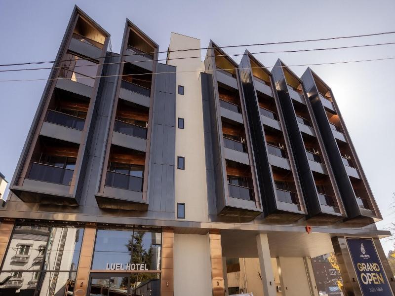 Luel Hotel