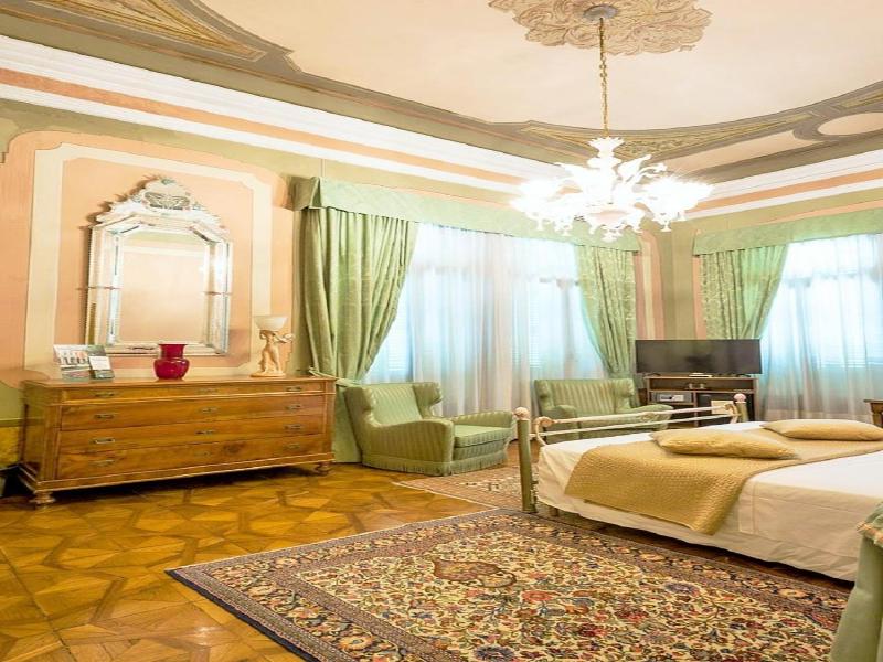 Villa Ducale image