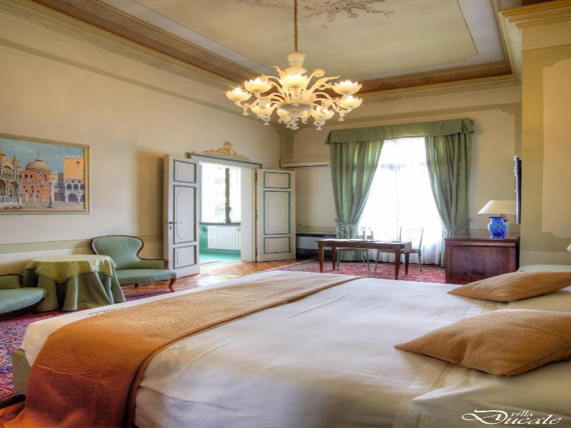 Villa Ducale image