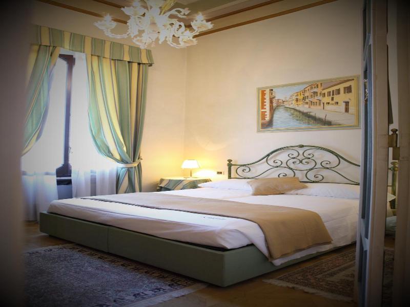 Villa Ducale image