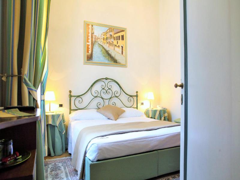 Villa Ducale image