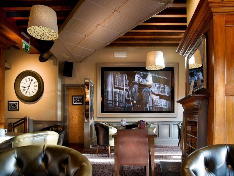 Dinn Rí Hotel image