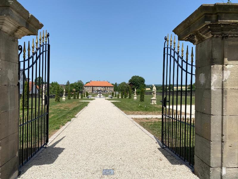 Schloss Hotel Colmdorf image