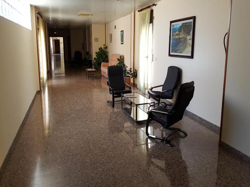 Hotel Reina Isabel image