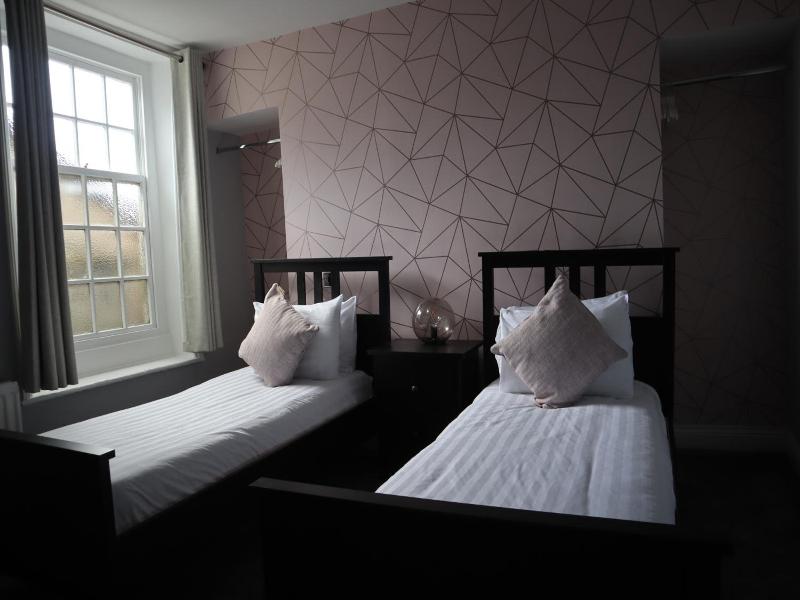 Hardwick Arms Hotel image