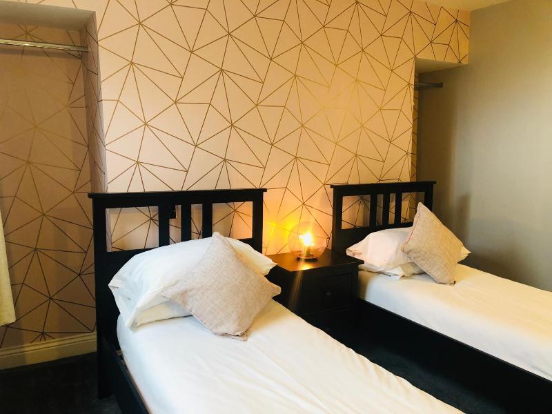 Hardwick Arms Hotel image