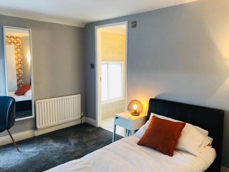 Hardwick Arms Hotel image