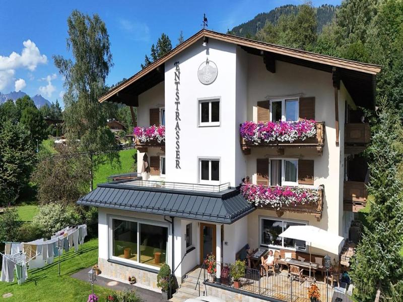 Hotel Garni Entstrasser image