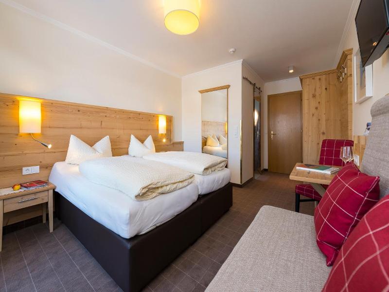 Hotel Garni Entstrasser image