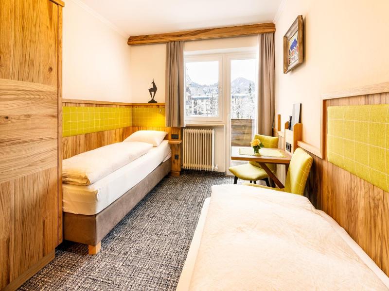 Hotel Garni Entstrasser image