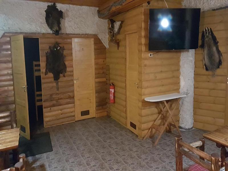 Hostel P33 image