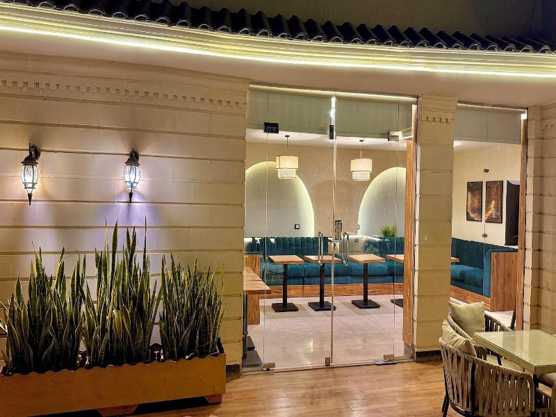 New Museum Guest House Pyramids View image