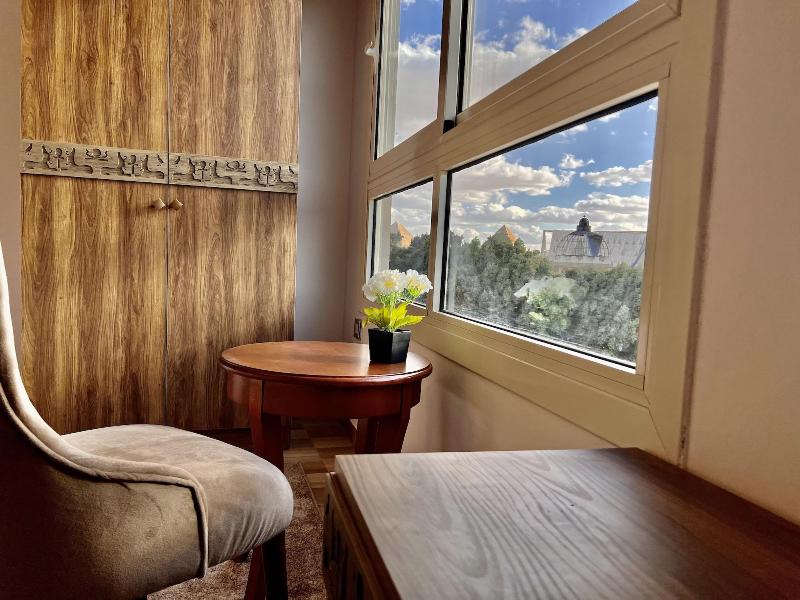 New Museum Guest House Pyramids View image