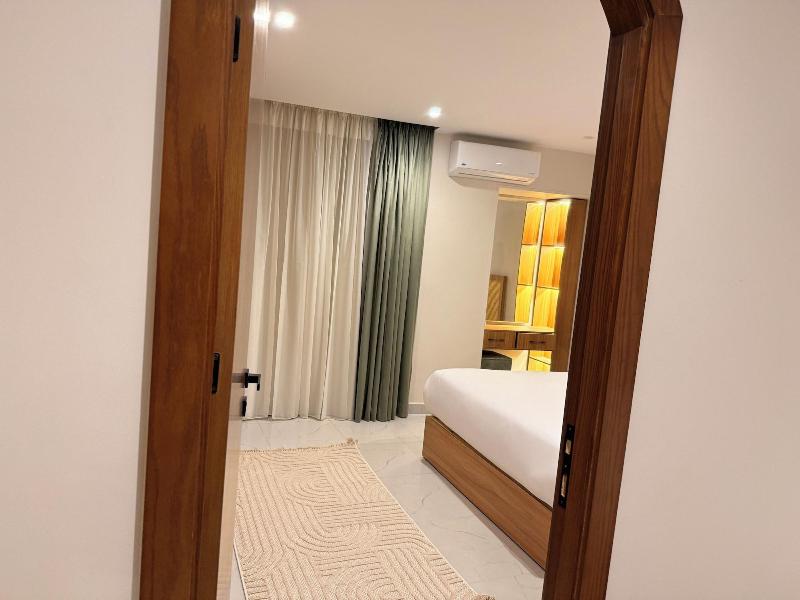New Museum Guest House Pyramids View image