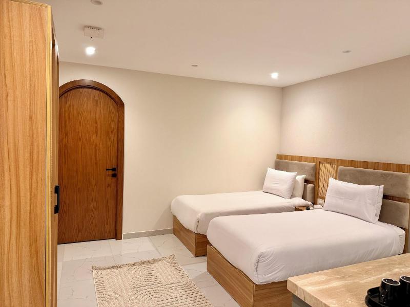New Museum Guest House Pyramids View image