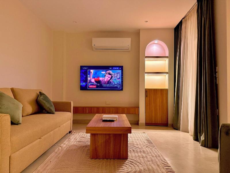 New Museum Guest House Pyramids View image