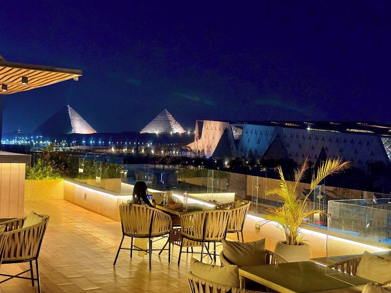 New Museum Guest House Pyramids View image