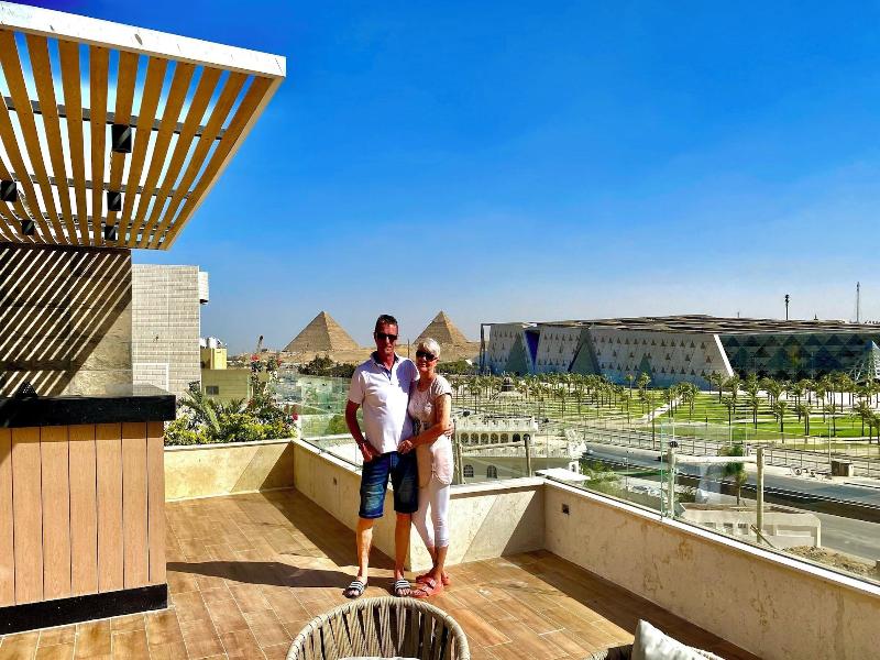 New Museum Guest House Pyramids View image