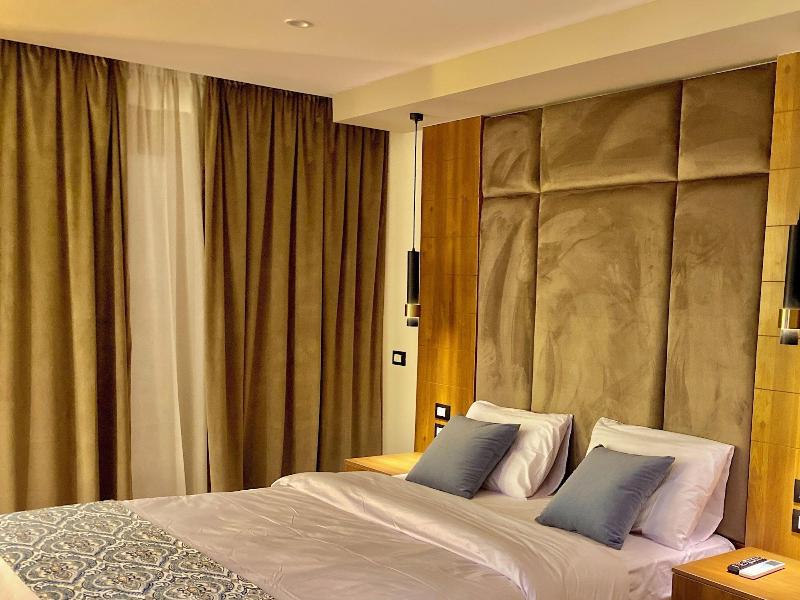 New Museum Guest House Pyramids View image