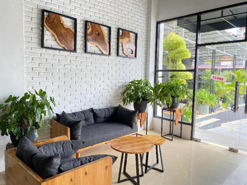 Urbanview Hotel Medio Inn Palu By Reddoorz
