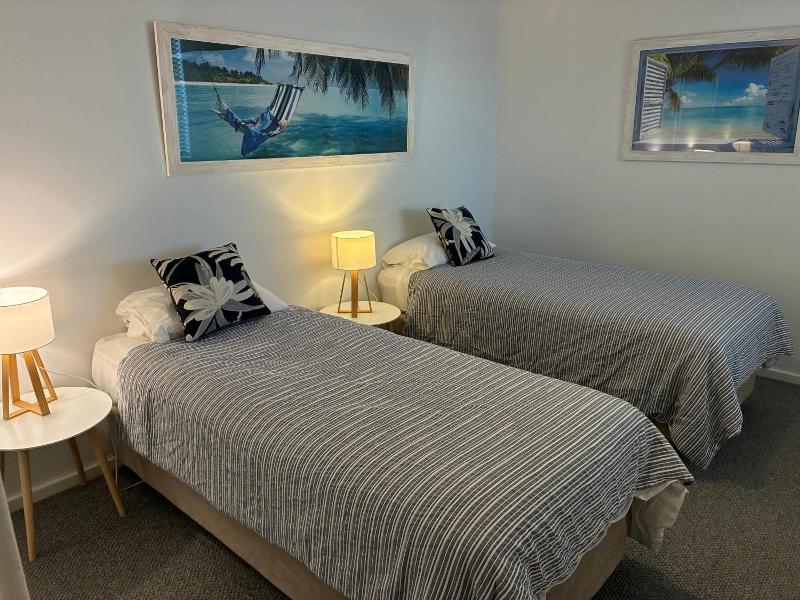 Bayshore Beachside Resort