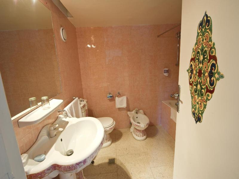 Hotel Le Grand Imilchil image