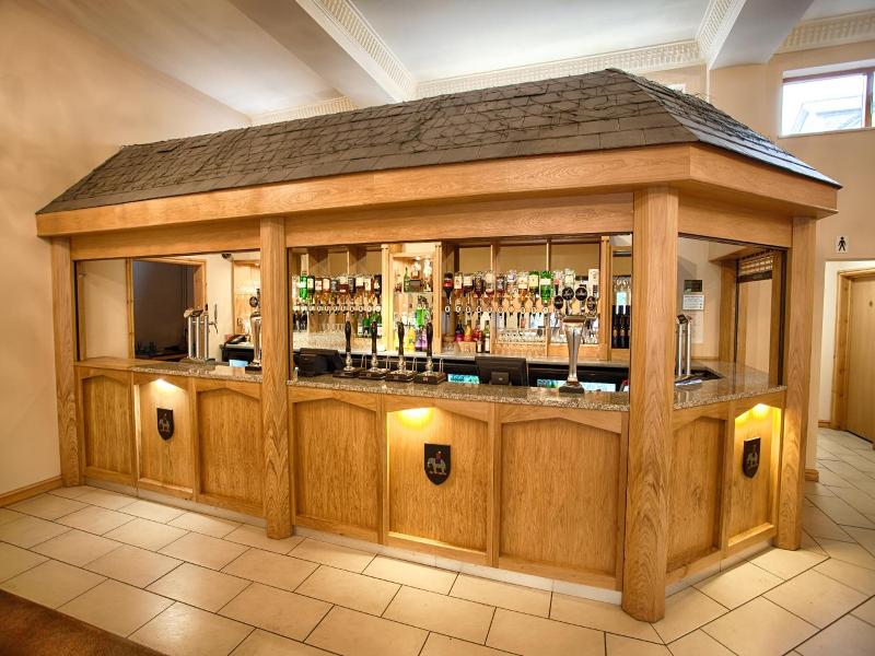 The Elephant & Castle Hotel image