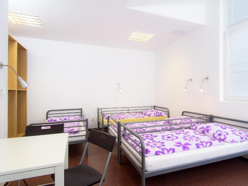 Hostel Bohemia image