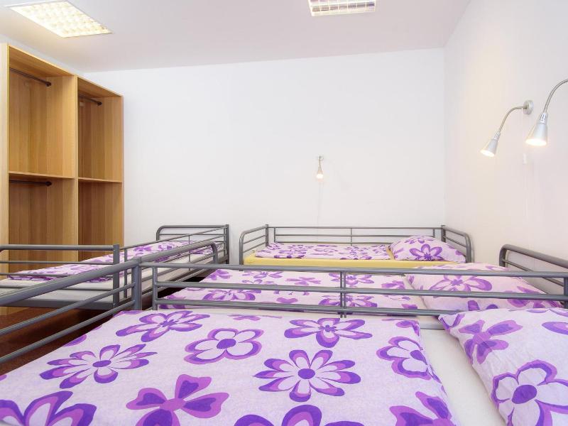 Hostel Bohemia image