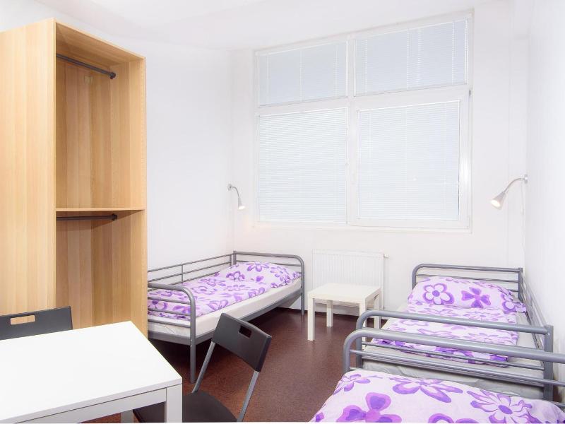 Hostel Bohemia image