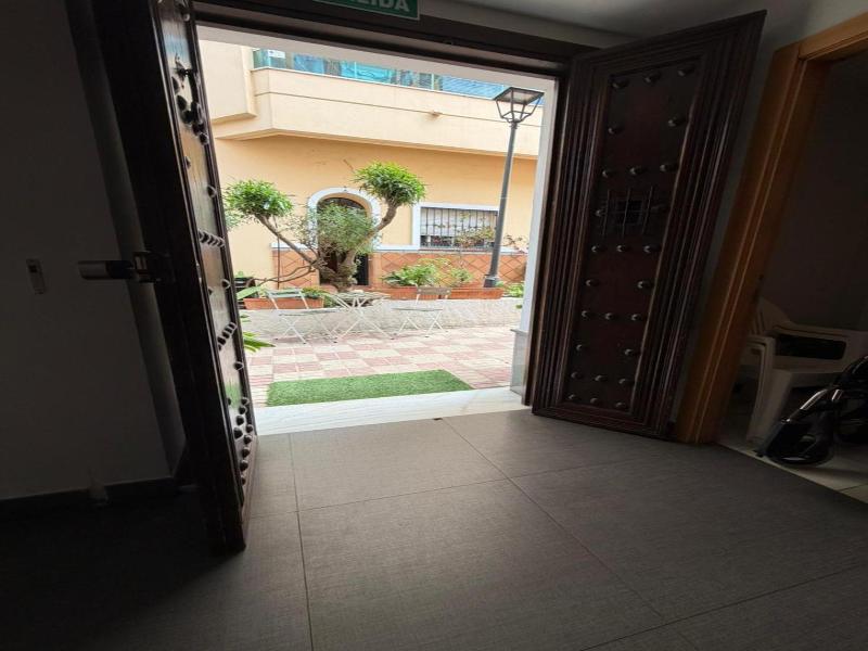 Hotel Avenida 31 image