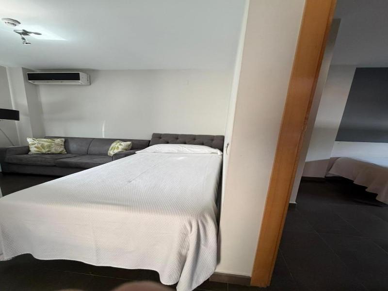Hotel Avenida 31 image