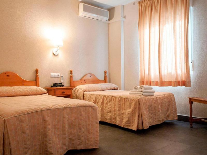 Hotel La Zambra image