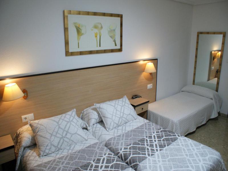 Hotel Carabela 2 image
